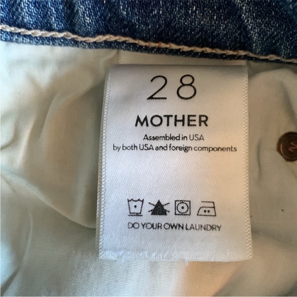 📌Mother Superior The Flirt Fray Straight Jeans in Cold Feet w/Whiskering - Picture 6 of 10